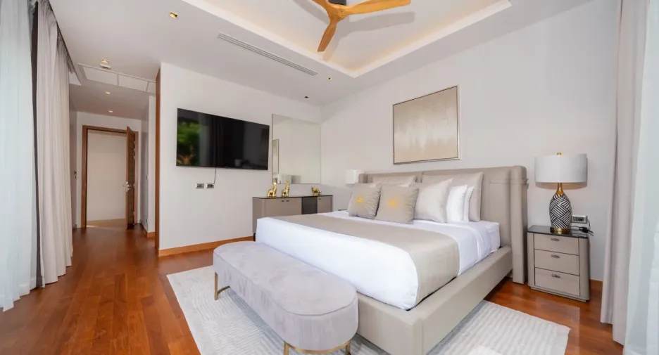 For sale 4 bedrooms villa in Thalang, Phuket