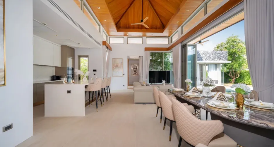 For sale 4 bedrooms villa in Thalang, Phuket