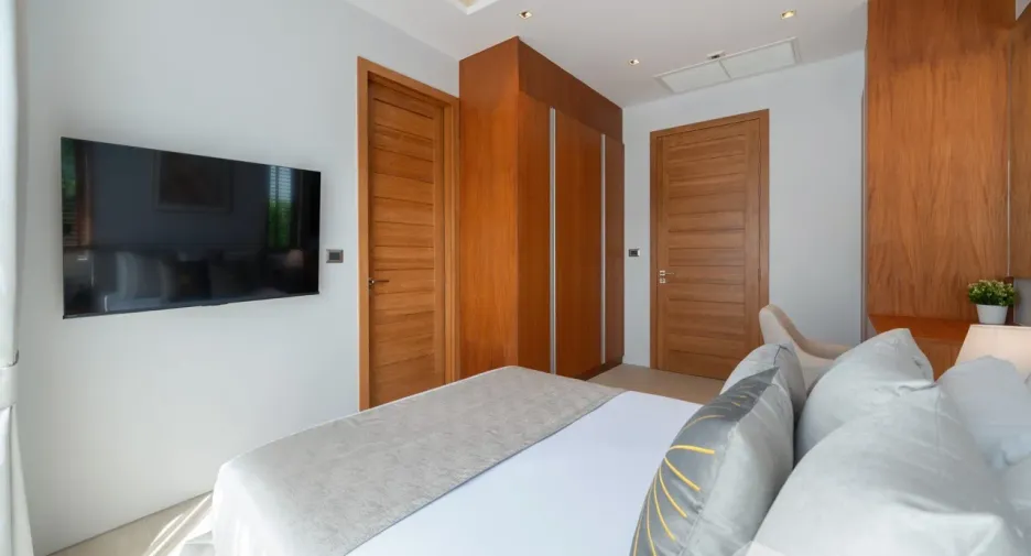 For sale 4 bedrooms villa in Thalang, Phuket