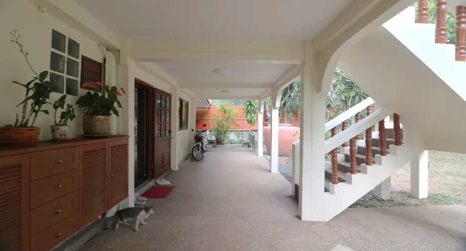 For sale 4 bedrooms house in Mueang Udon Thani, Udon Thani