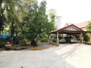 For sale 4 ベッドルーム house in Mueang Udon Thani, Udon Thani