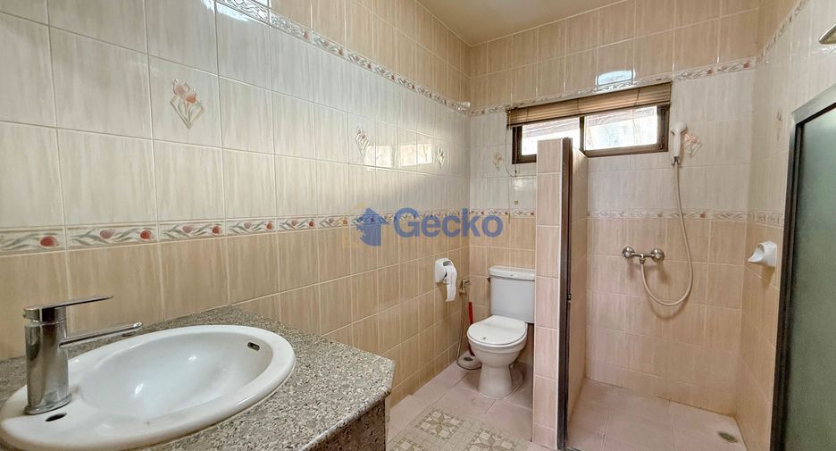 For rent 3 bedrooms house in Bang Lamung, Chonburi
