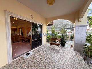 À louer 3 chambres maison à Bang Lamung, Chonburi