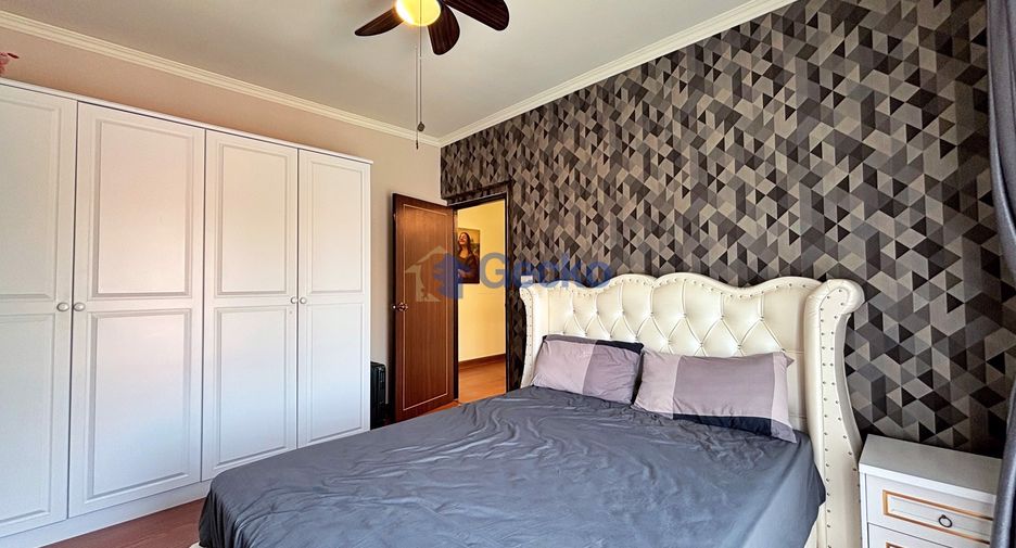 For sale 3 bedrooms house in Bang Lamung, Chonburi