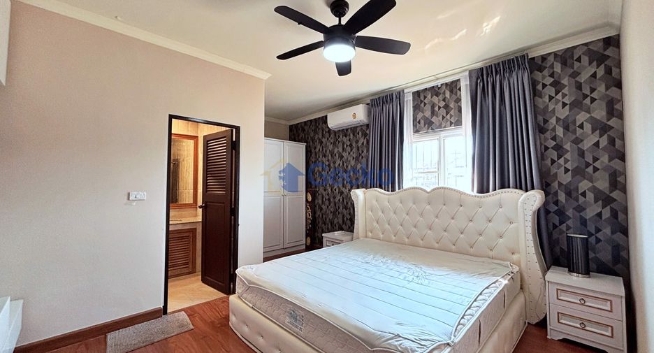 For sale 3 bedrooms house in Bang Lamung, Chonburi