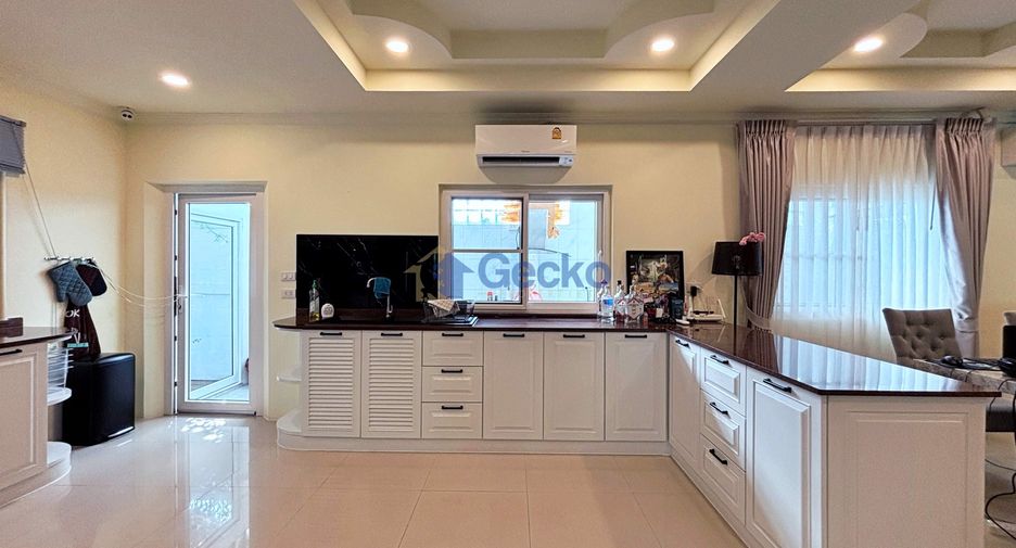 For sale 3 bedrooms house in Bang Lamung, Chonburi