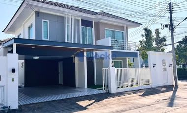 For sale 3 bedrooms house in Bang Lamung, Chonburi