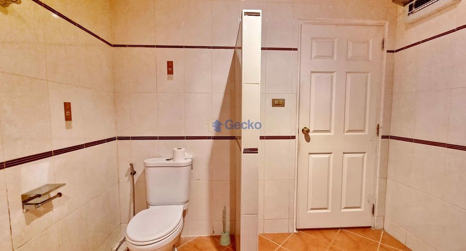 For sale 2 bedrooms condo in Bang Lamung, Chonburi