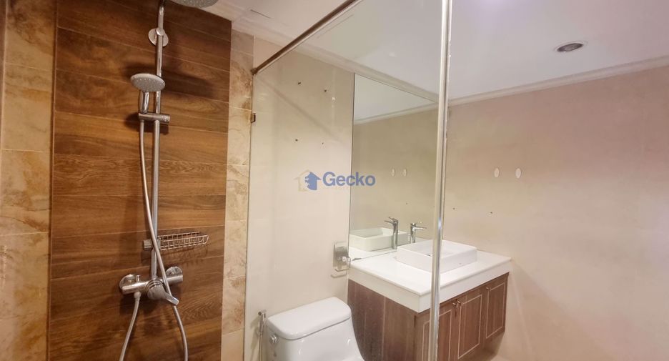 For sale 3 bedrooms condo in Bang Lamung, Chonburi