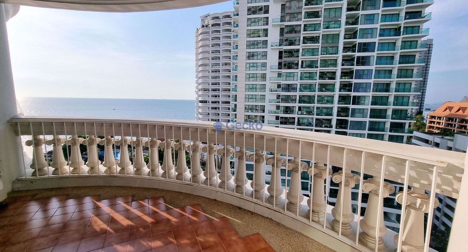 For sale 3 bedrooms condo in Bang Lamung, Chonburi