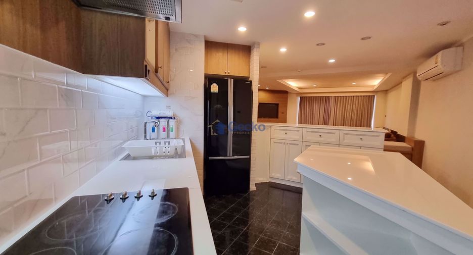 For sale 3 bedrooms condo in Bang Lamung, Chonburi