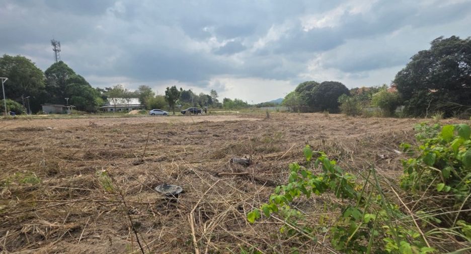 Terreno en venta en Sattahip, Chonburi