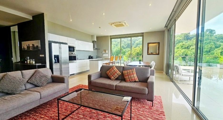 For sale 3 bedrooms condo in Sattahip, Chonburi