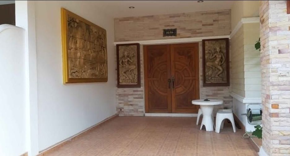 À louer 2 chambres maison à Kathu, Phuket