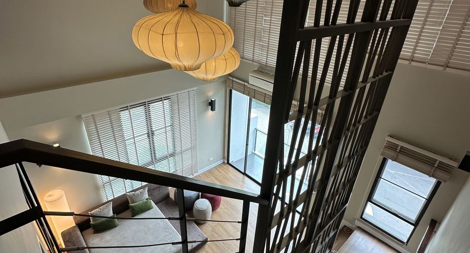 Reihenhaus zur Miete mit 3 Zimmer in Khlong Toei, Bangkok