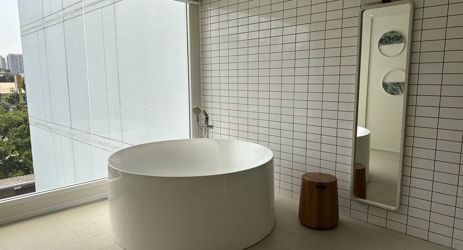 Apartamento en alquiler de 1 habitaciones en Yan Nawa, Bangkok
