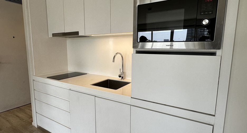 Apartamento en alquiler de 1 habitaciones en Yan Nawa, Bangkok