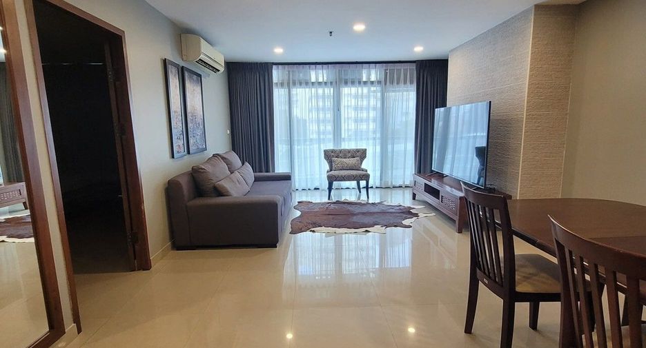 For rent 2 bedrooms condo in Watthana, Bangkok