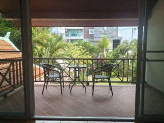 For rent 4 bedrooms villa in Bang Lamung, Chonburi