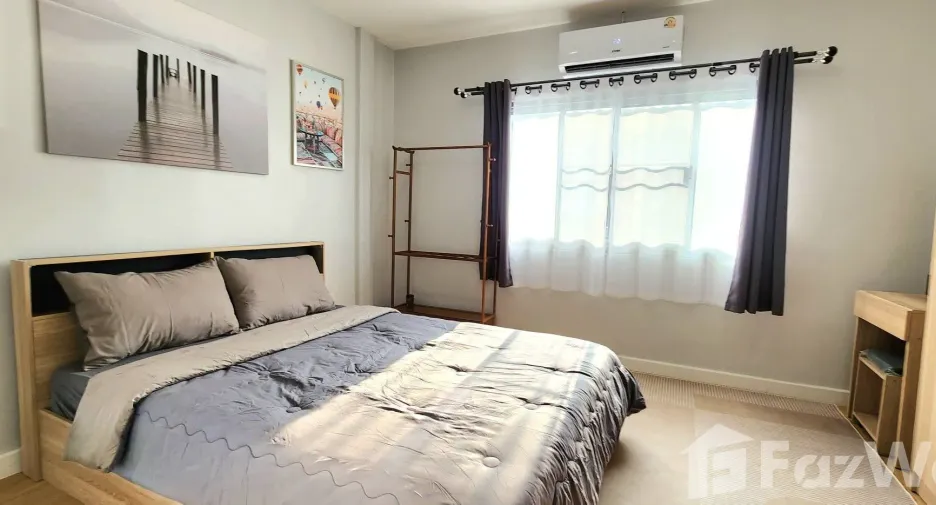 For rent 2 bedrooms townhouse in Mueang Chiang Mai, Chiang Mai