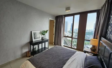 À louer 2 chambres condo à Khlong Toei, Bangkok