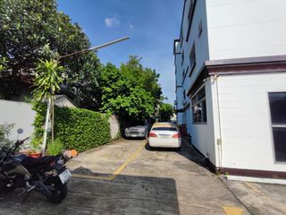 Apartamento en venta de 11 habitaciones en Mueang Nonthaburi, Nonthaburi