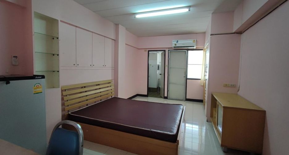 For sale 11 bedrooms apartment in Mueang Nonthaburi, Nonthaburi