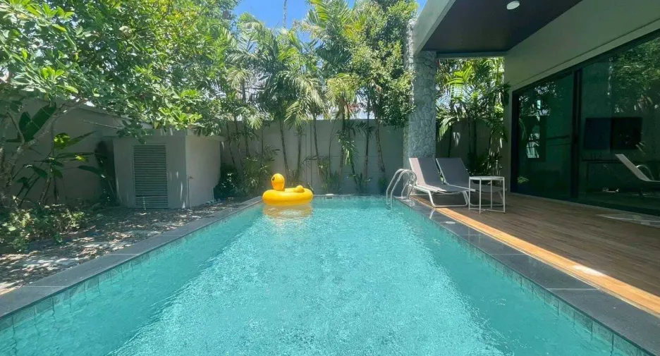 For rent 2 bedrooms villa in Mueang Phuket, Phuket