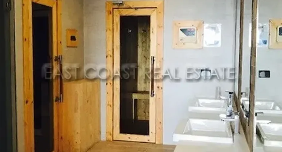 For rent and for sale 1 bed condo in Bang Lamung, Chonburi