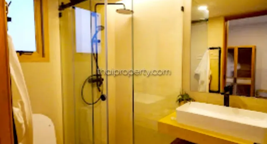 For rent and for sale 3 bedrooms house in Bang Lamung, Chonburi