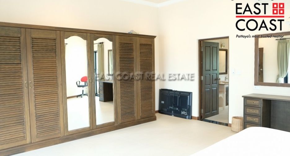 For rent 4 bedrooms house in Bang Lamung, Chonburi