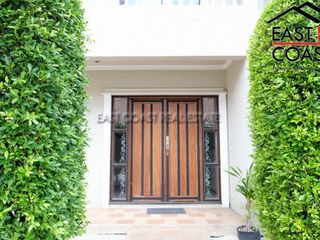 Haus zur Miete mit 4 Zimmer in Bang Lamung, Chonburi