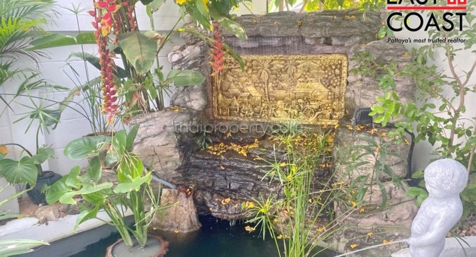 Casa en venta y en alquiler de 3 habitaciones en Bang Lamung, Chonburi