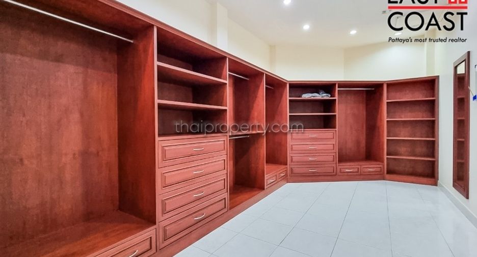 出租 5 卧室 独立屋 在 Bang Lamung, Chon Buri