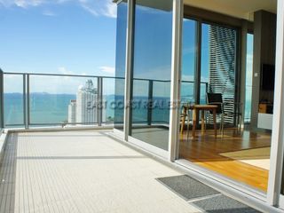 For rent 3 bedrooms condo in Bang Lamung, Chonburi