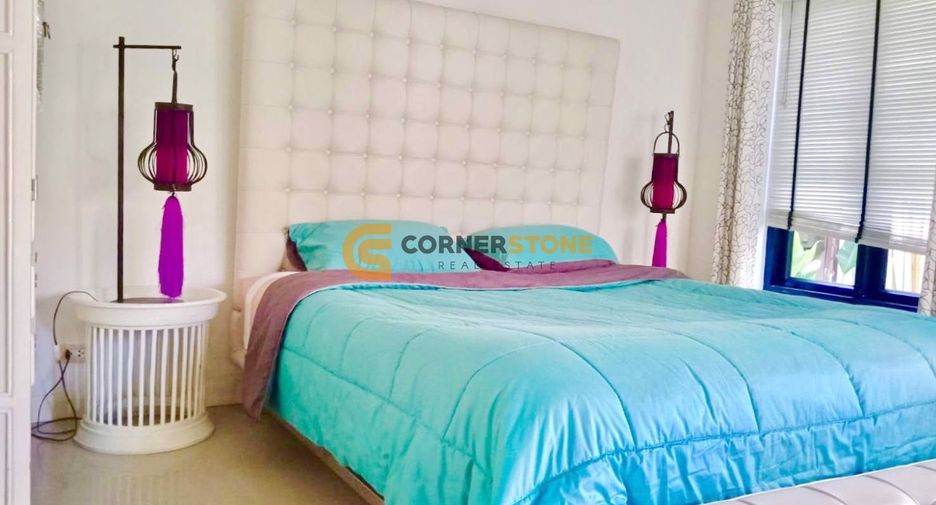 Casa en alquiler de 3 habitaciones en Sattahip, Chonburi
