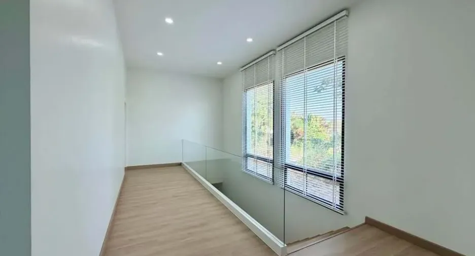出售 和 出租 4 卧室 独立屋 在 Mueang Chiang Mai, Chiang Mai