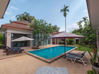 À louer et à vendre 4 chambres maison à Bang Lamung, Chonburi