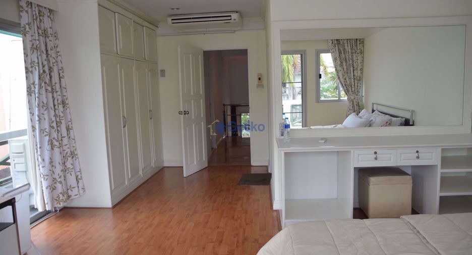 Haus zur Miete mit 3 Zimmer in Sattahip, Chonburi