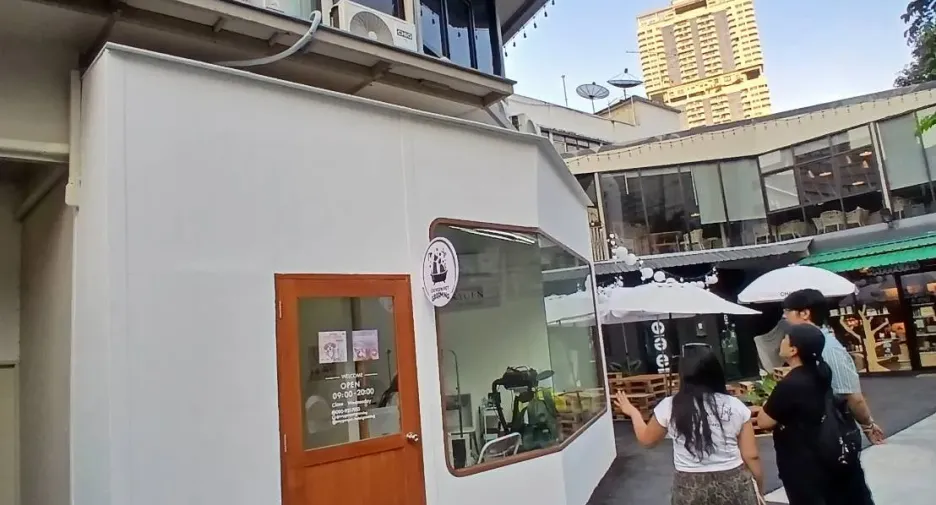 For rent retail Space in Khlong Toei, Bangkok