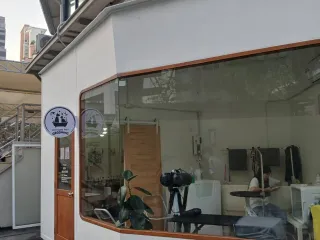 For rent retail Space in Khlong Toei, Bangkok