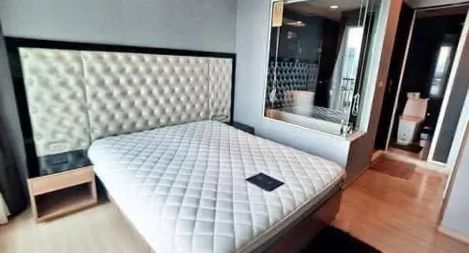 Wohnung zur Miete mit 1 Zimmer in Sathon, Bangkok