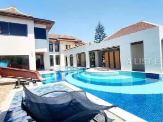 For rent 8 bedrooms house in Bang Lamung, Chonburi
