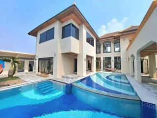 For rent 8 bedrooms house in Bang Lamung, Chonburi