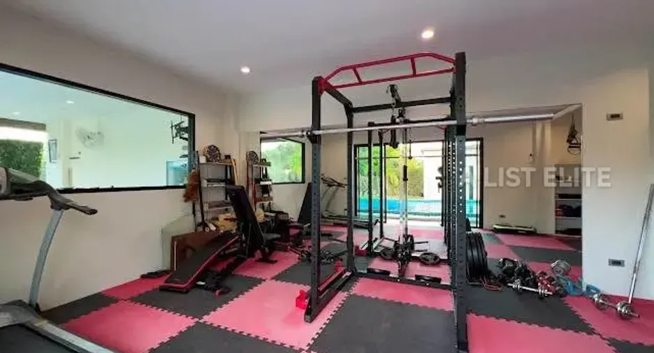 For rent 3 bedrooms house in Bang Lamung, Chonburi