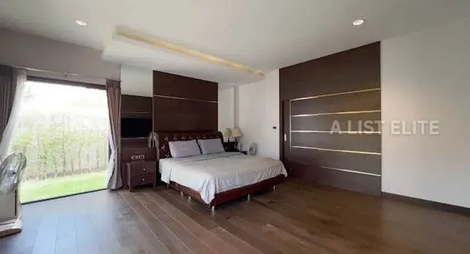 For rent 3 bedrooms house in Bang Lamung, Chonburi