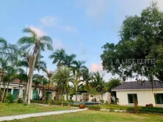Haus zur Miete mit 5 Zimmer in Bang Lamung, Chonburi