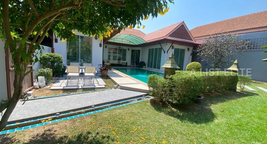 Casa en venta de 3 habitaciones en Bang Lamung, Chonburi