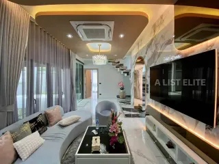 Haus zur Miete mit 5 Zimmer in Bang Lamung, Chonburi