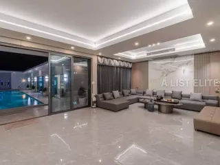 Haus zur Miete mit 6 Zimmer in Bang Lamung, Chonburi